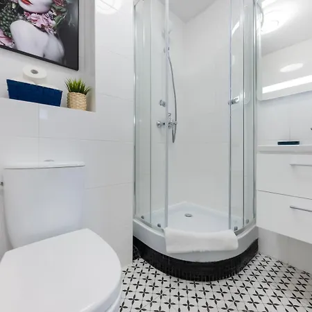 Unitapartament Centrum In By Metro Rondo Onz Super Wygodne Zapraszamy Lejlighed Warszawa